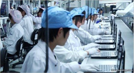 “電子廠招聘信息滿滿，裸辭就一定不可??？不，得看情況?！?></i><em>16</em>
          <p>“電子廠招聘信息滿滿，裸辭就一定不可?。坎唬每辞闆r?！?/p>
          <span>在電子廠招聘信息豐富的職場中，人們對跳槽和裸辭有諸多困惑。從離職后簡歷投遞，到經(jīng)···</span> </a></li>
        
        <li><a href=