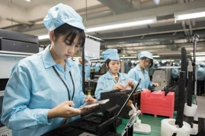 《電子廠招聘信息暗藏玄機(jī)，這幾類人即將被時代淘汰!》