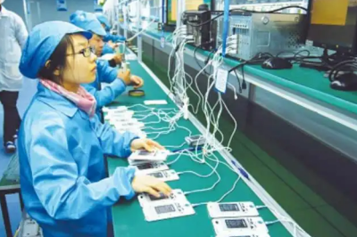 “我就靠這‘反常規(guī)’回答，通過(guò)電子廠招聘信息面試!”
